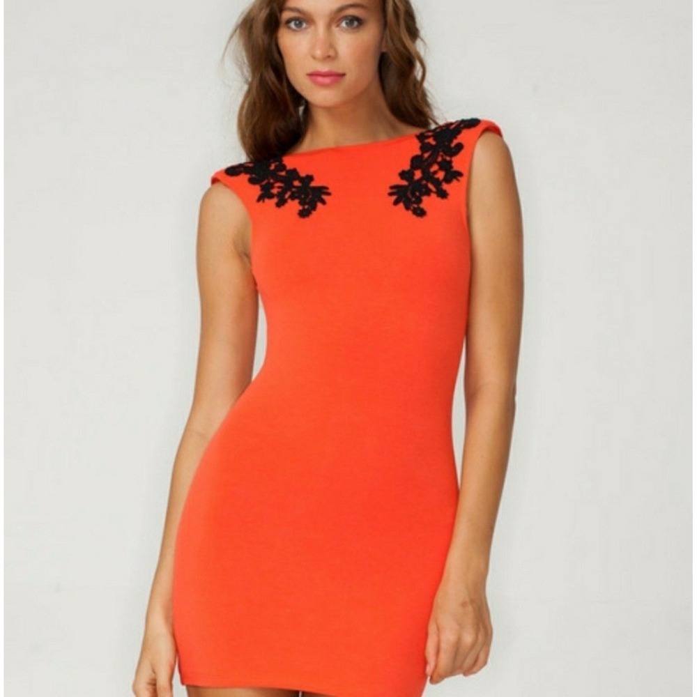 Motel Rocks Red Lace Applique Bodycon Mini Dress Sleeveless Deep V Back Medium